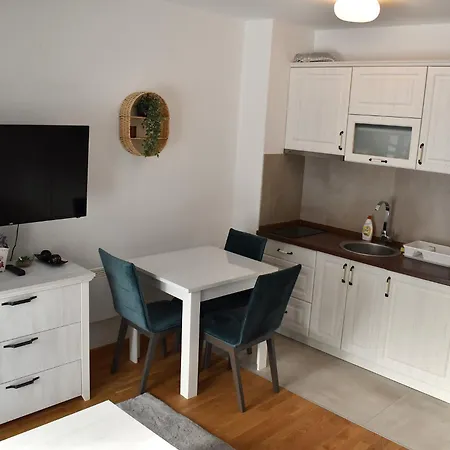 Irina - Jovana Apartament